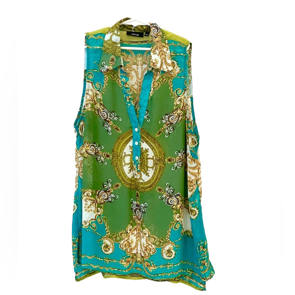 3 for $24 Medallion print flared sleeveless blouse